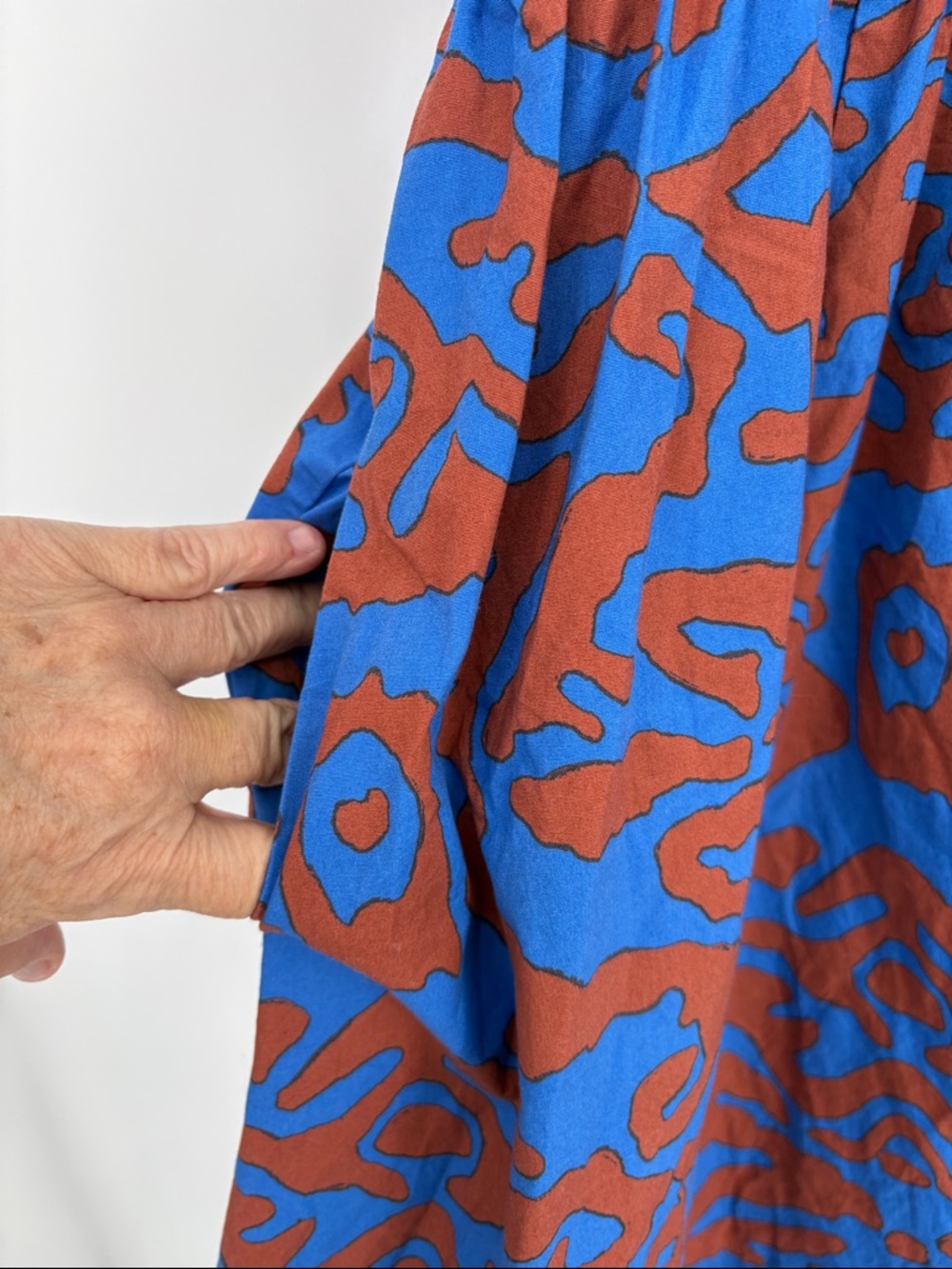 💆🏻‍♀️ Nine West cotton Blue & Brown Printed Spaghetti-Strap Maxi Dress - Picture 4 of 7